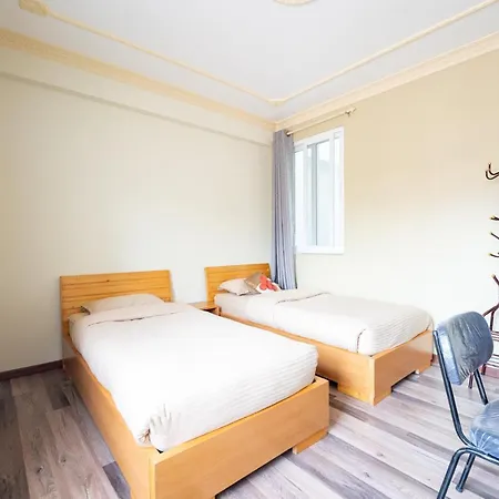 Shine Homestay Famille Francophone - Shine Home And Apartment Kathmandu Exterior photo