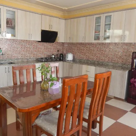 Shine Homestay Famille Francophone - Shine Home And Apartment Kathmandu Exterior photo