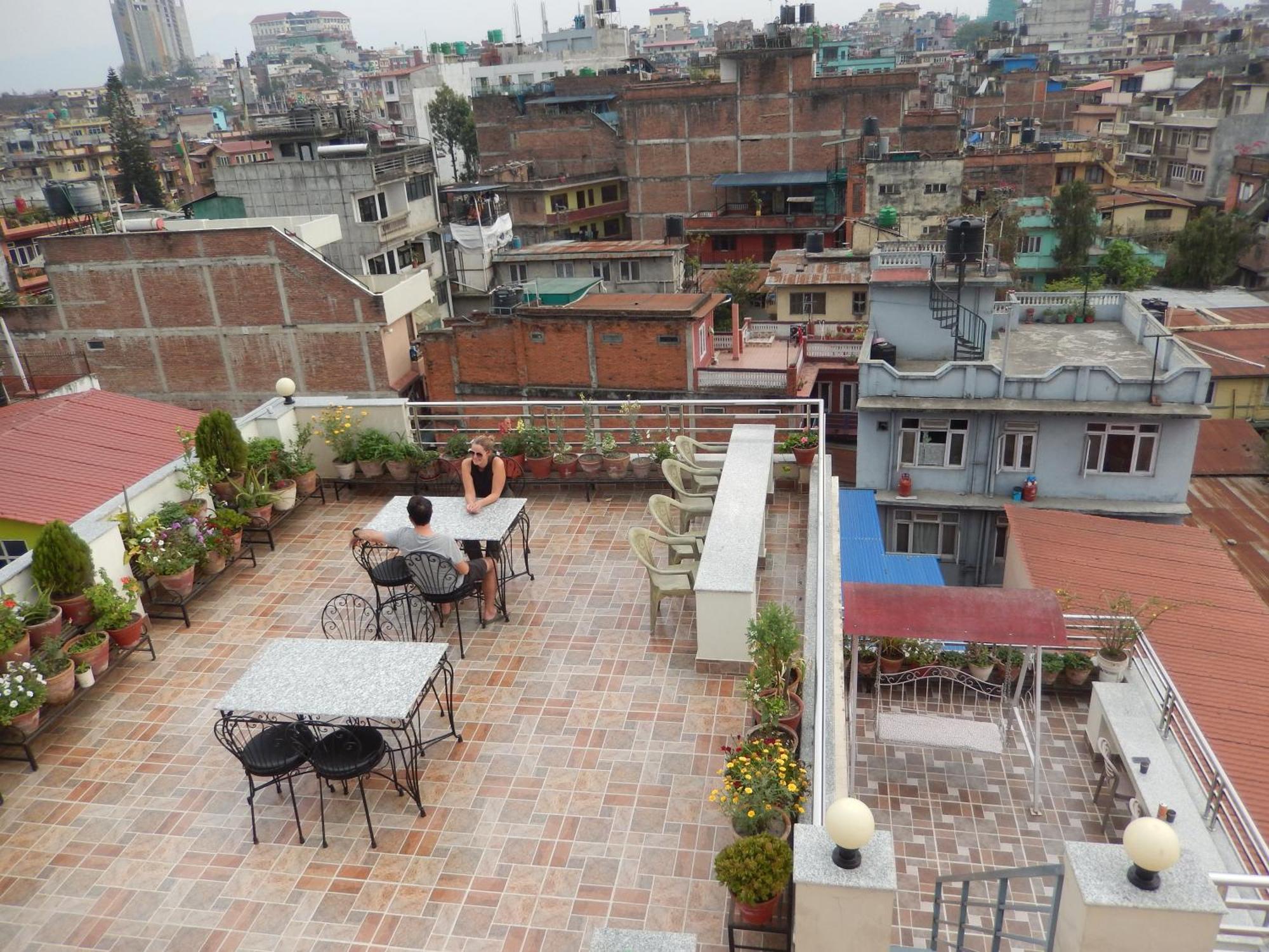 Shine Famille Francophone Kathmandu